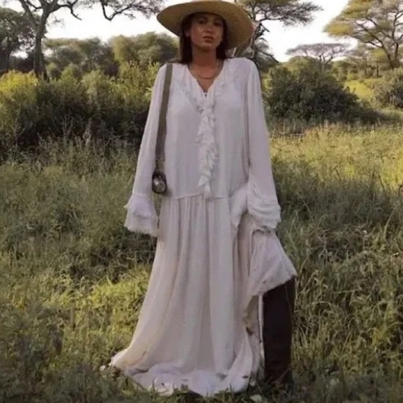 Free People Dresses & Skirts - Free people white boho maxi dress
